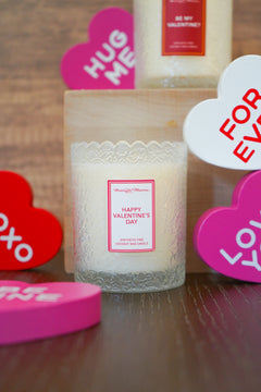 Happy Valentine's Day! Velvet Rose & Cedar Natural Candle 8oz Kaia Collectionimage-alt