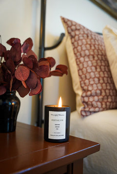 10oz Festive Fir Shiloh Collection candleimage-alt