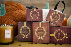 Holiday Clove 4oz Natural Candle Ellie Collectionimage-alt