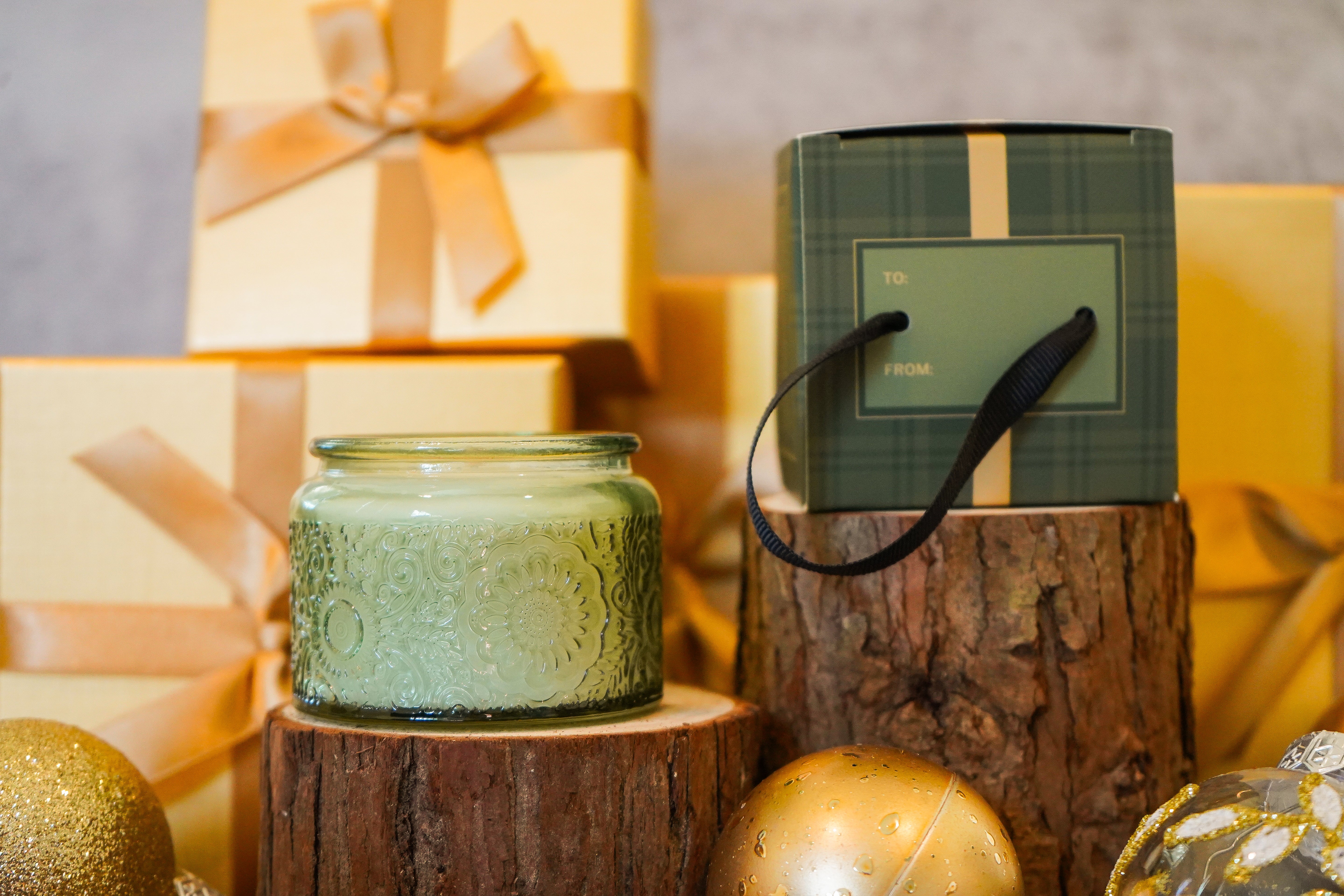 Holiday Ornament Candle Trio 4oz Natural Candle Ellie Collectionimage-alt