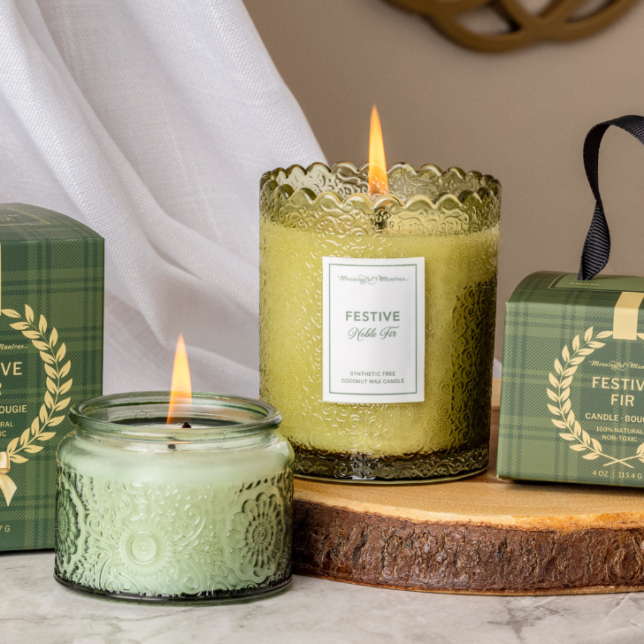 Festive Noble Fir Natural Candle 4oz Ellie Collectionimage-alt
